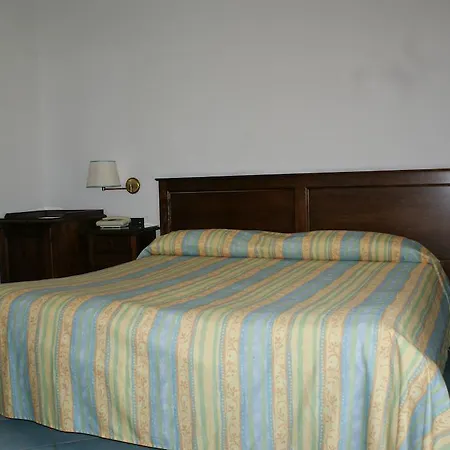 Ciccio Hotell 3*